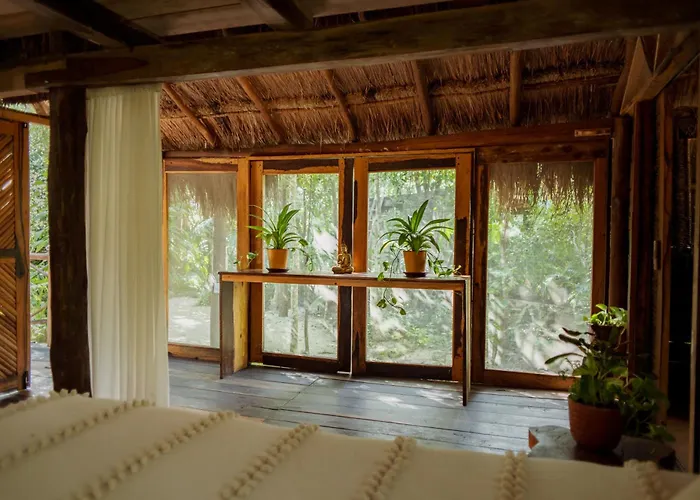 Madre Tierra Eco Habitat