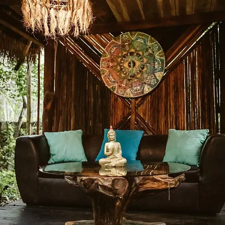 Madre Tierra Eco Habitat Guest House Puerto Morelos Exterior photo